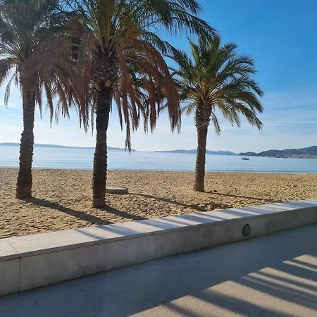 Studio Cabine. Terrasse Le Lavandou Buitenkant foto